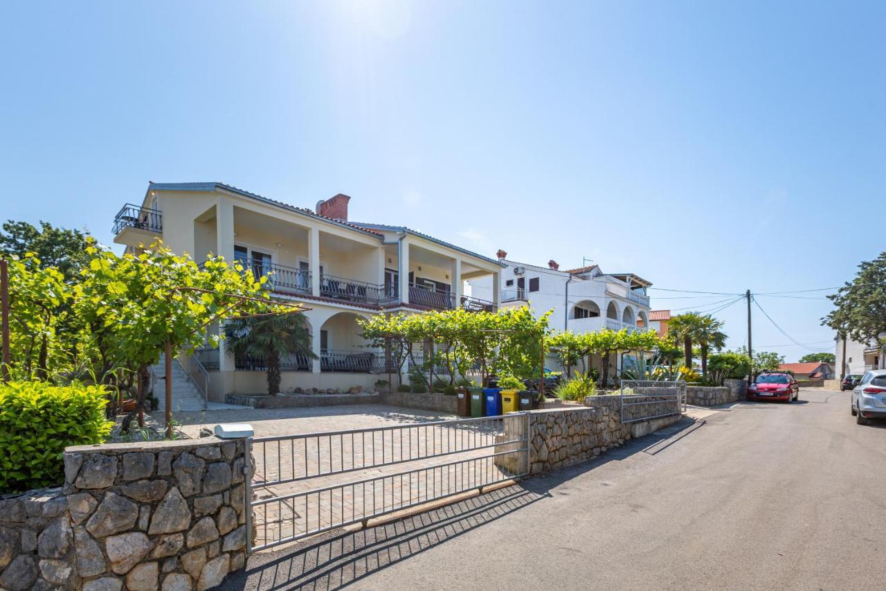 Apartment Ana Vantacici Kültér fotó